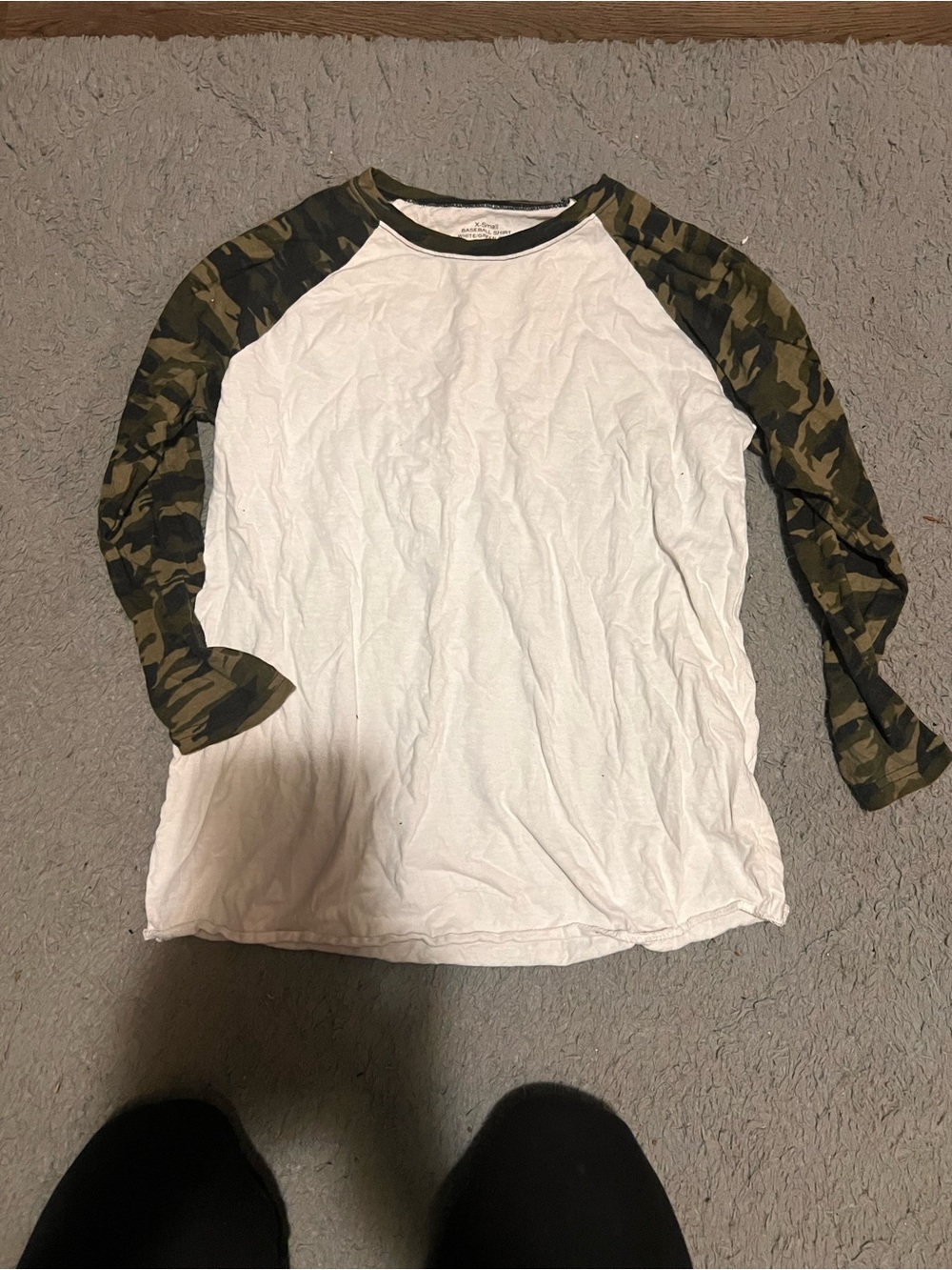 Camo Raglan Sleeve Women's Top - White and Olive